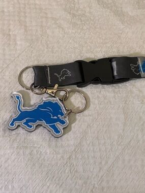 NFL White Detroit Lions Neck Accessory  002